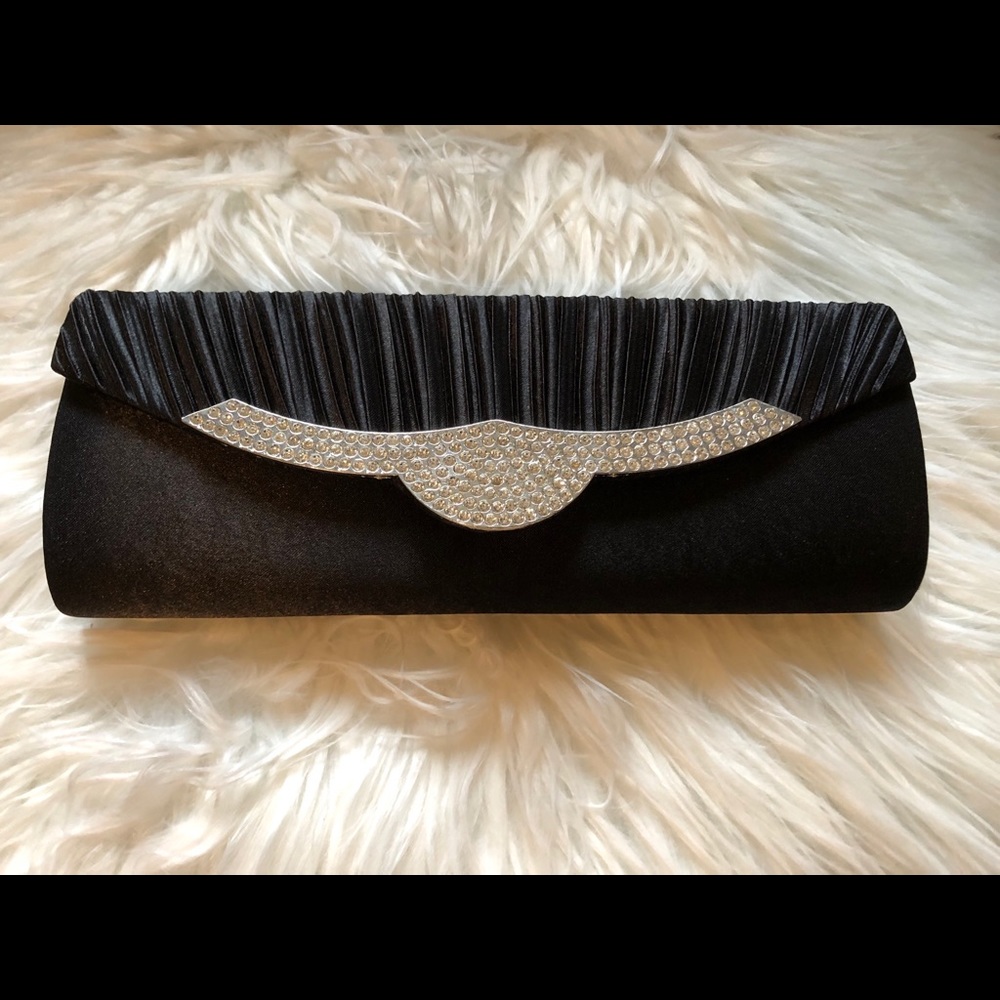 Clutch purse